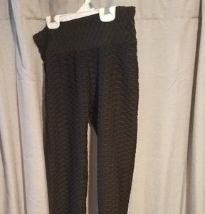 Scrunch butt leggings